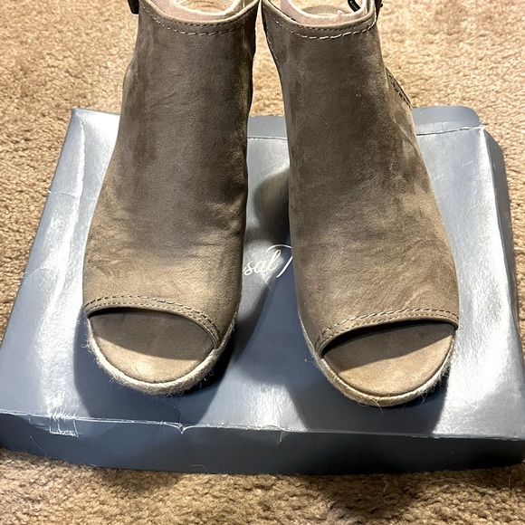 Women wedge sandals - Picture 2 of 4